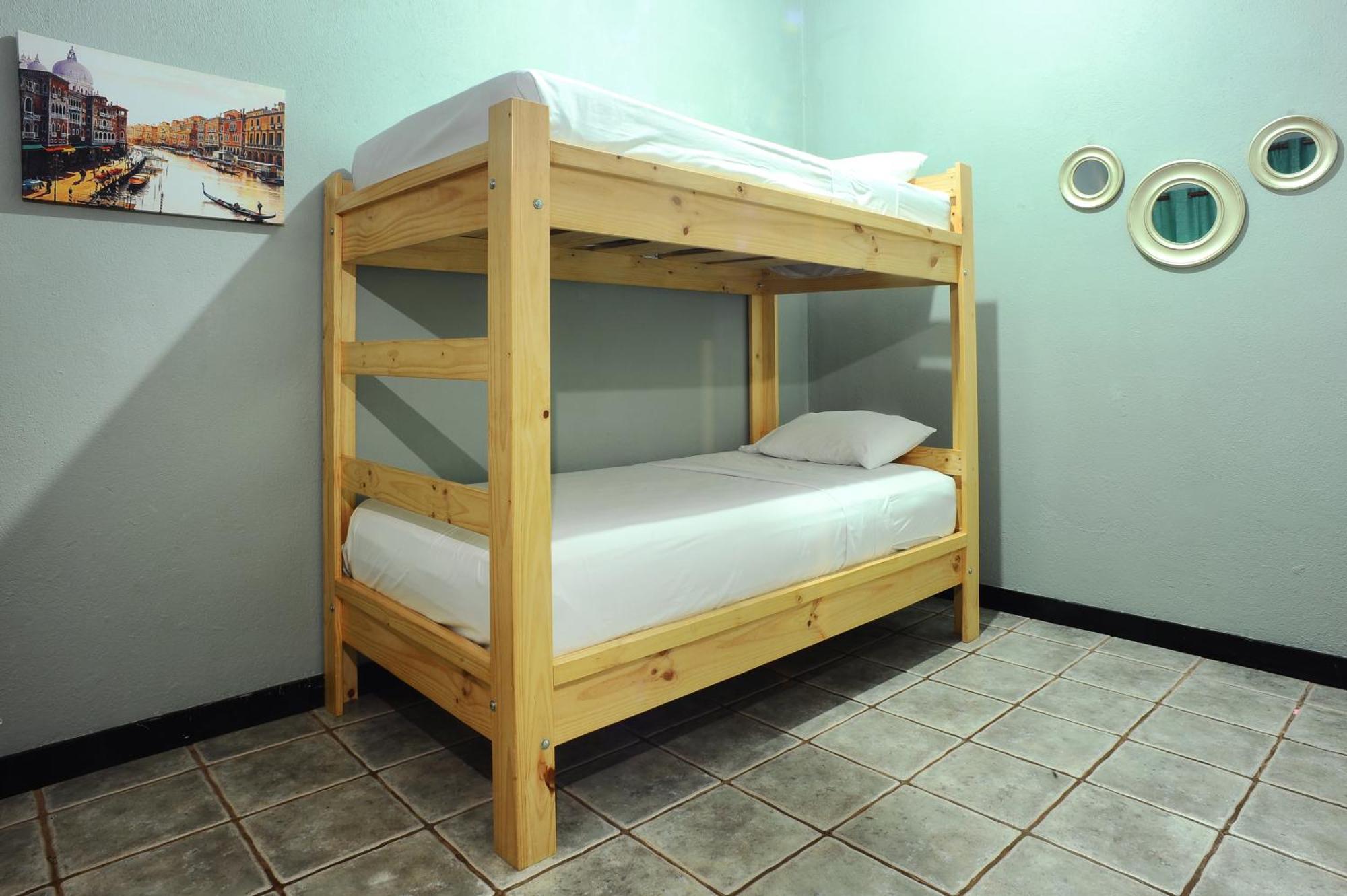 Private Fully Furnished Home At Wide Mouth Frog Hostel Кепос Екстер'єр фото